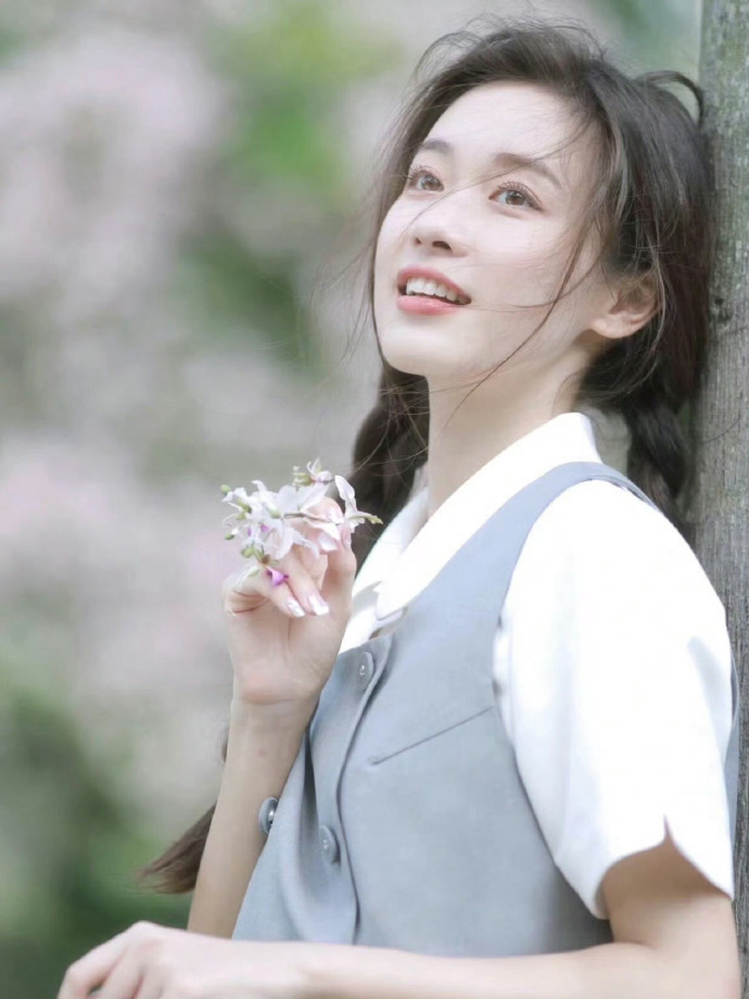 周末上午 · 都市